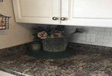How to Choose the Right Kind of Backsplash
