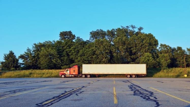 The Role of Trucking Regulations in 18 Wheeler Accident Cases
